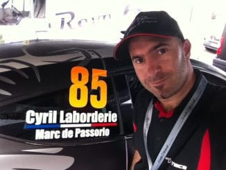 Cyril Laborderie devant la Mégane RS N4 #85