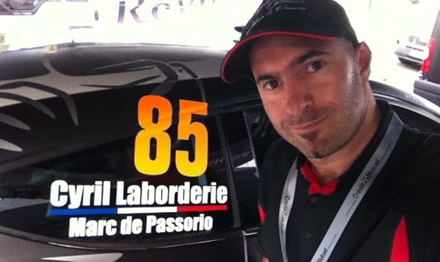 Cyril Laborderie devant la Mégane RS N4 #85