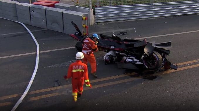Premier Crash de l'histoire en Formule E