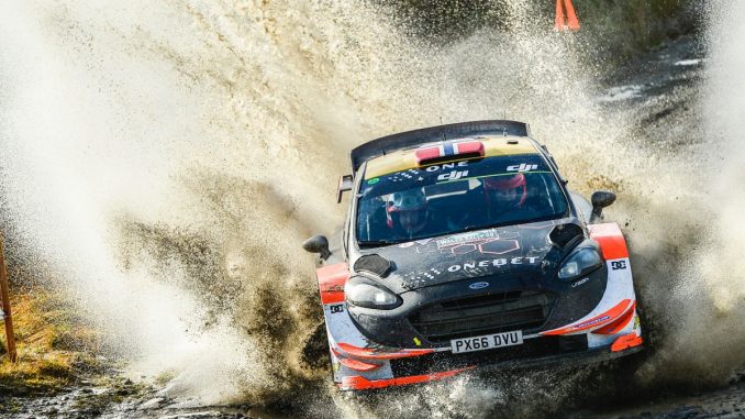 Combien coute une WRC ? Ici la Ford Fiesta WRC 2017 de Mads Ostberg. Photo (c) : Adapta Motorsport